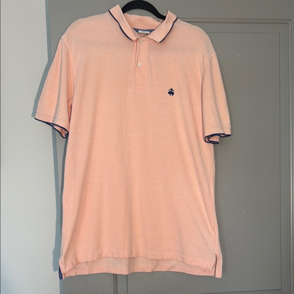 Brooks Brothers Mens XL Short Sleeve Polo, peach color with blue trim